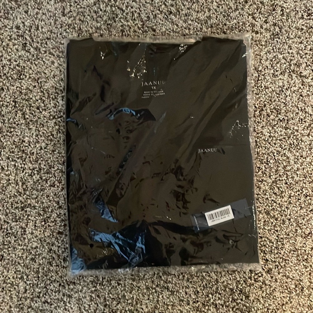 never used, with tags, still in package, Black Jaanuu scrub top